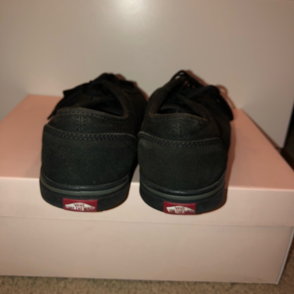 Black vans